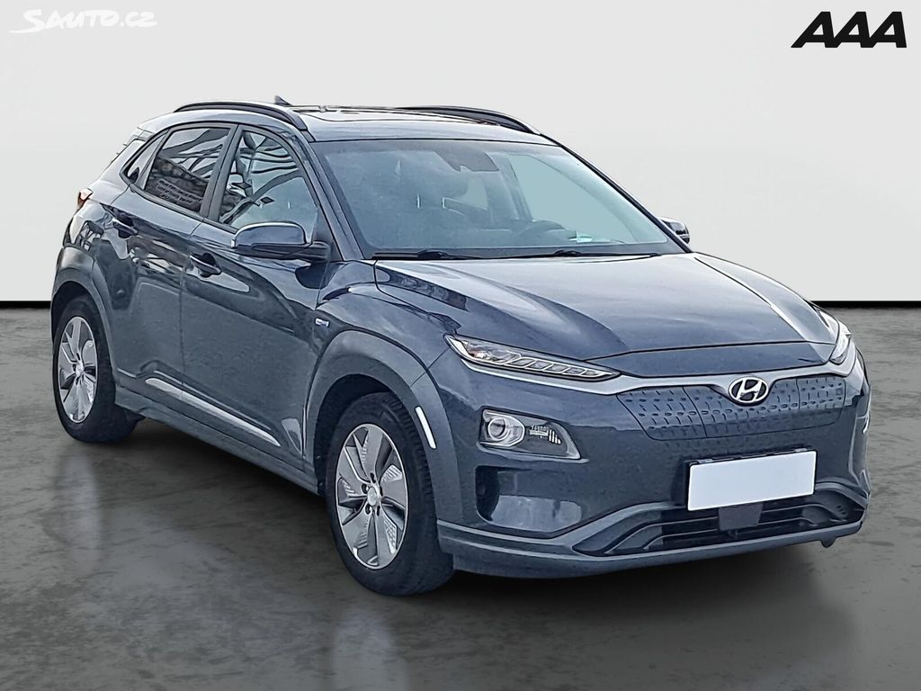 Hyundai Kona, Electric 64 kWh, SoH 100%